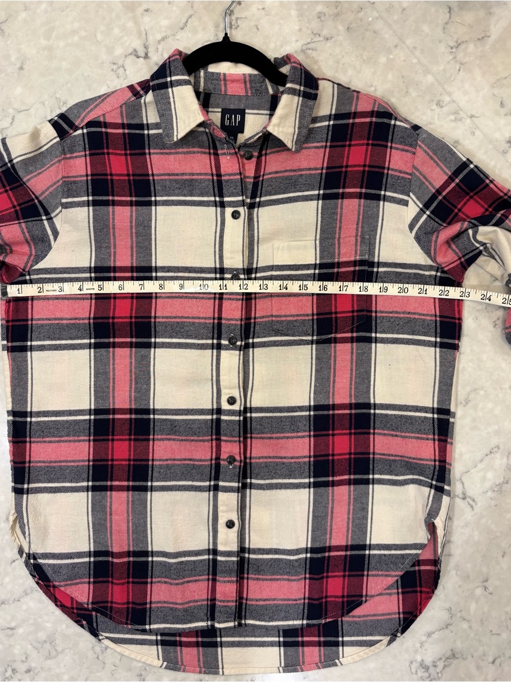 GAP (OVERSIZED) XS women’s Pink,Cream
& Gray/Navy Plaid Button-Down Shirt. - Picture 12 of 13
